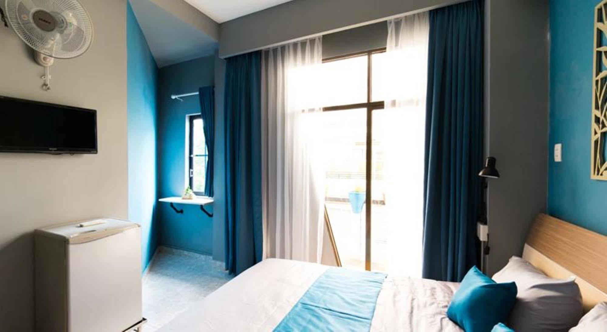 Goco Hostel Хошимин Экстерьер фото